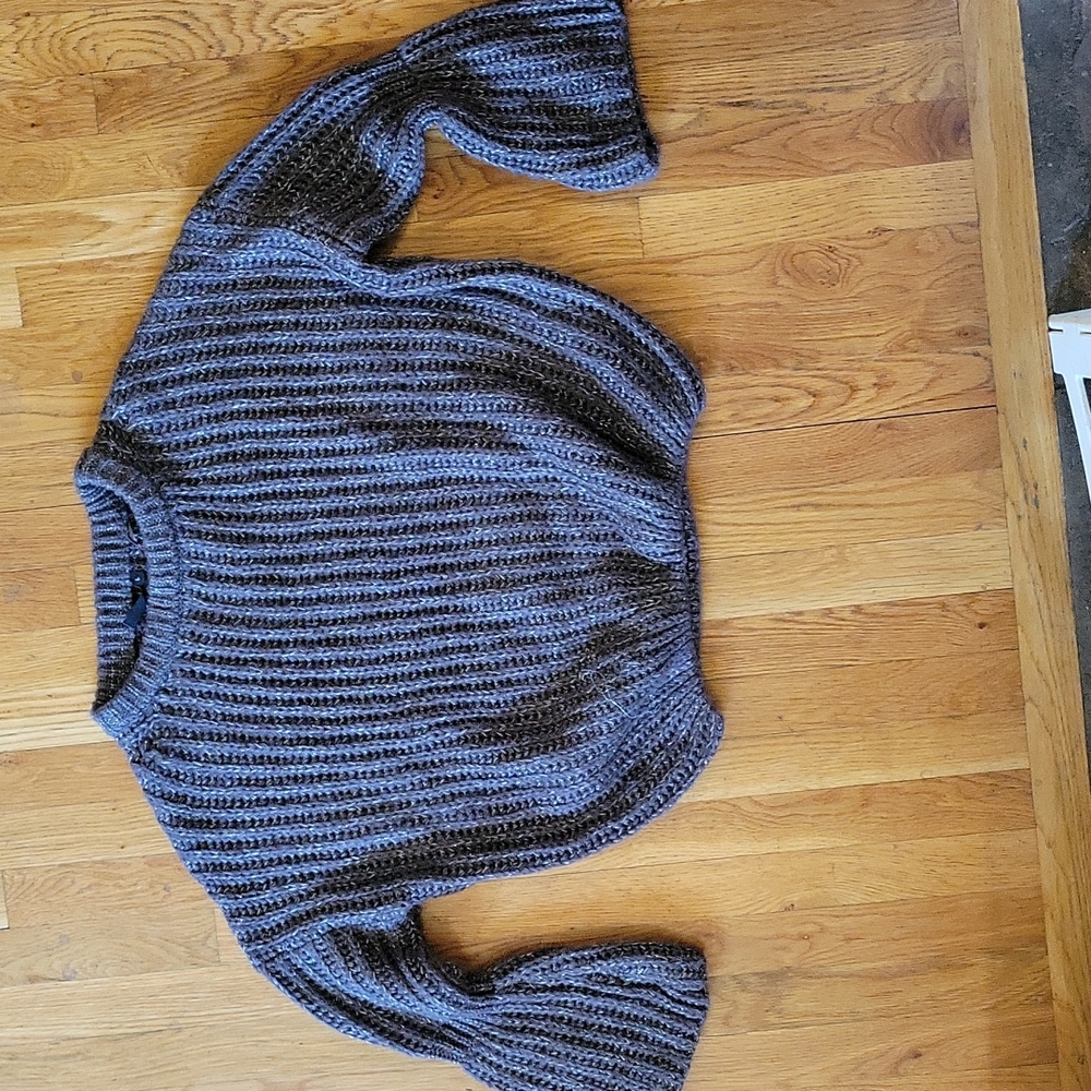 Moon and Madison Sweater F106